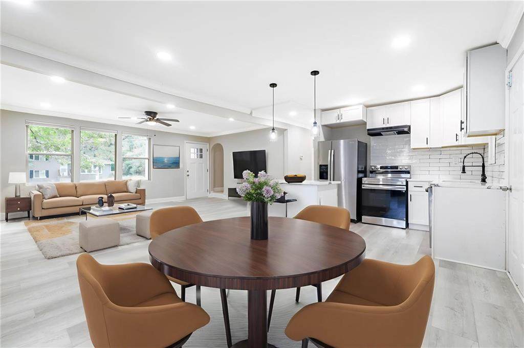 1767 Line Street - Photo 1