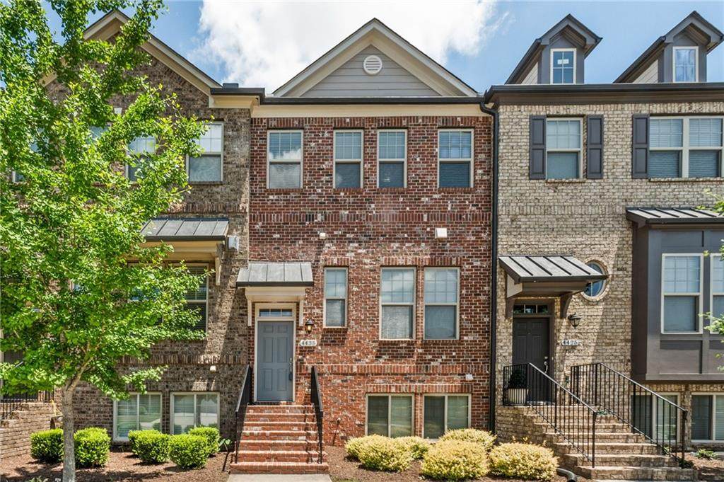 4435 Donahue Avenue - Photo 1