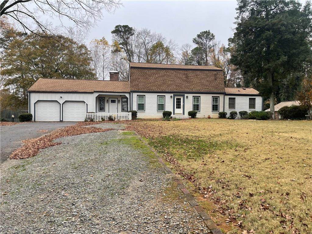 119 Woodlawn Drive - Photo 1