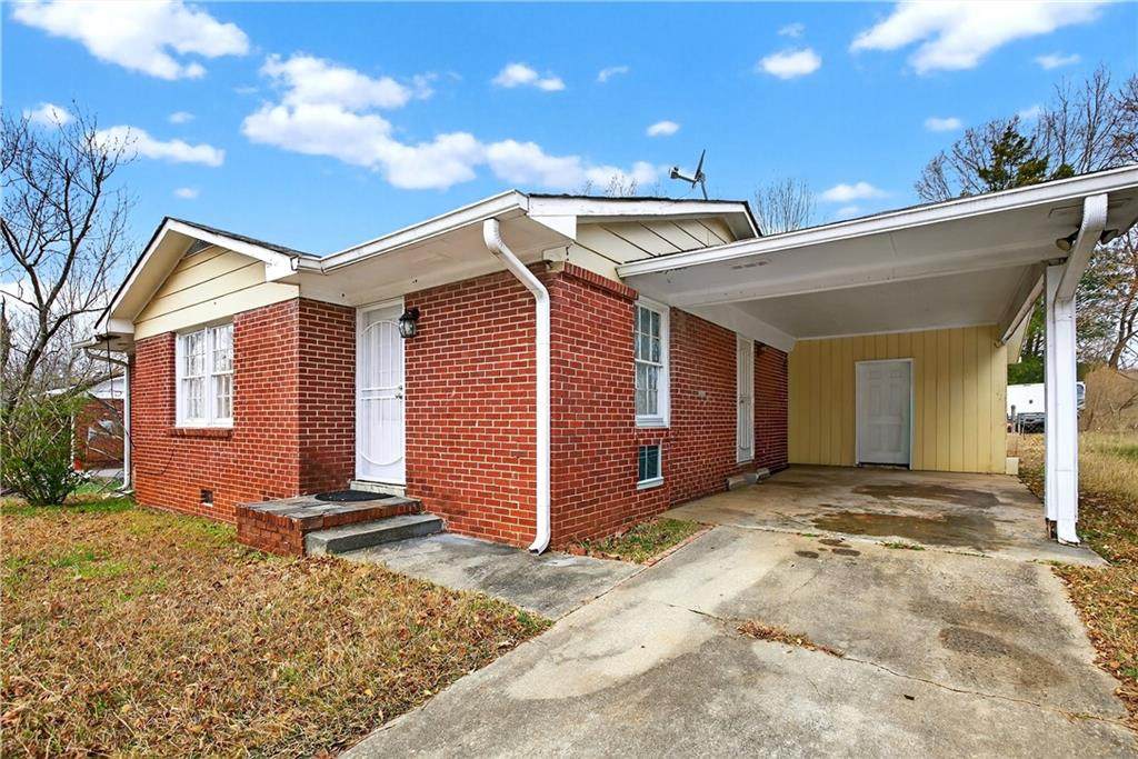 1742 Cardinal Road - Photo 1