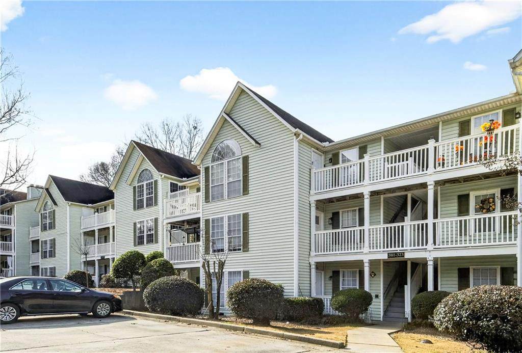 305 Cobblestone Trail - Photo 1