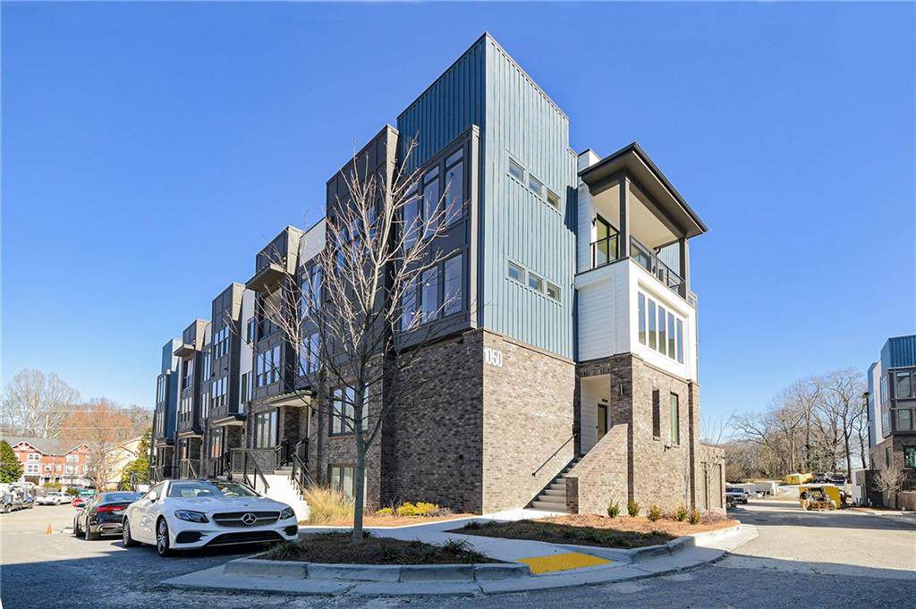 1050 Stacks Avenue - Photo 1