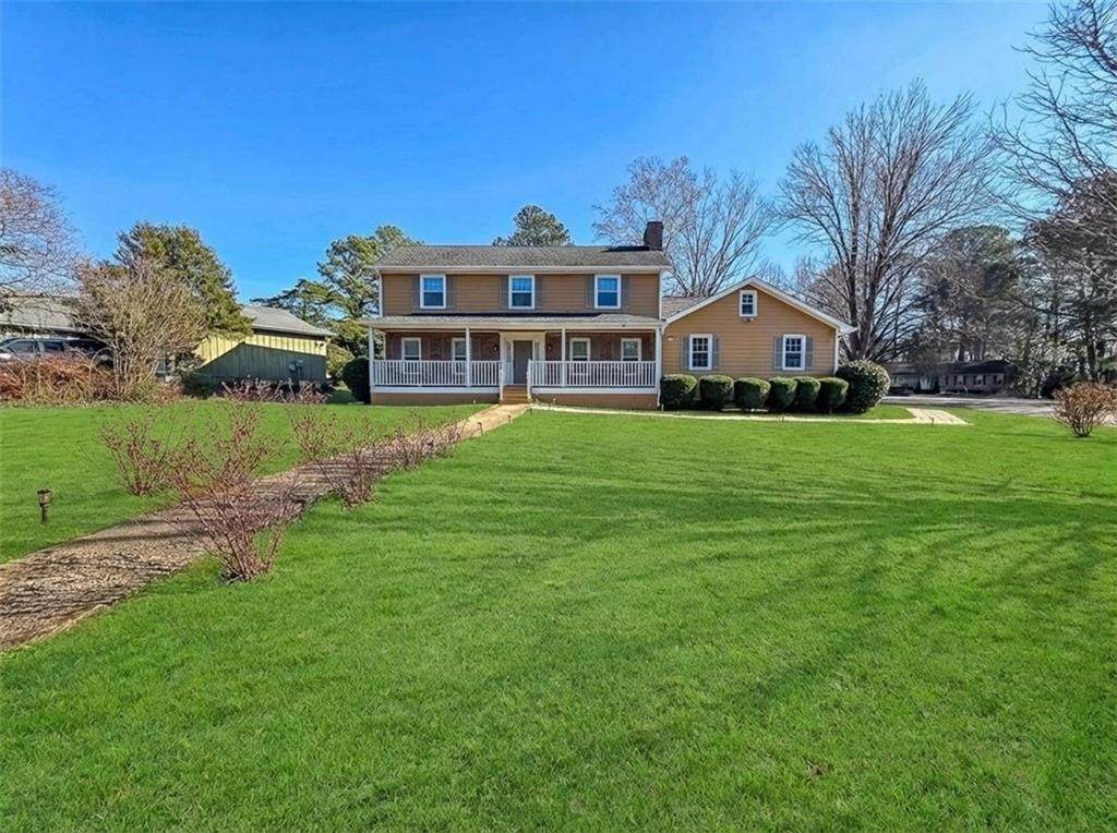 3944 Thornhill Drive - Photo 1