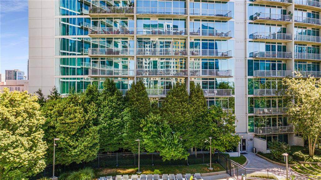 950 Peachtree Street - Photo 1