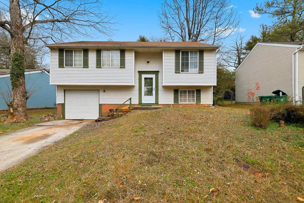 5312 Tracey Drive - Photo 1