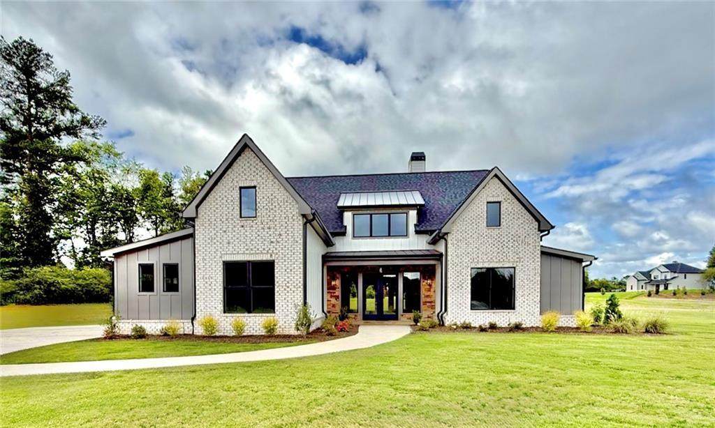 115 Palisade Drive - Photo 1