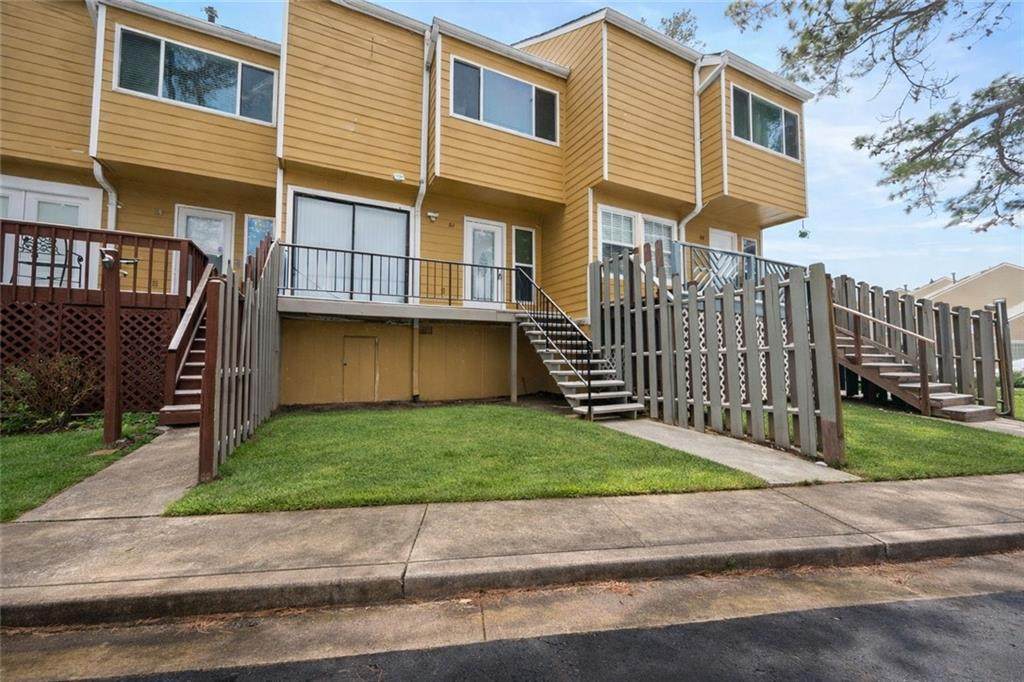 61 Sandalwood Circle - Photo 1