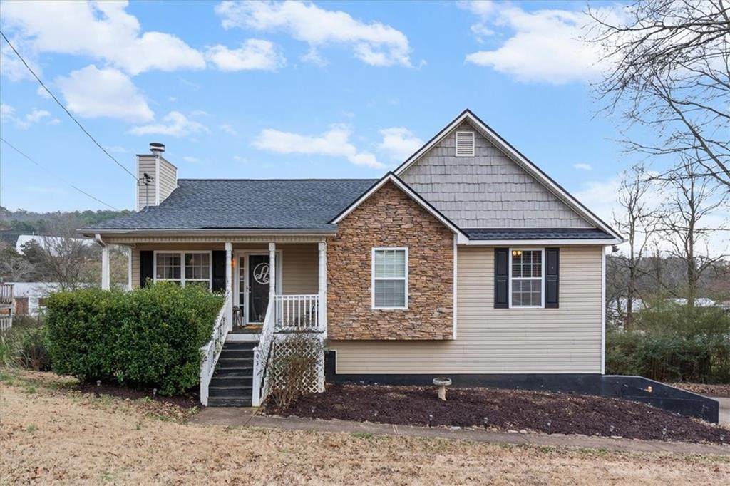 93 4th Street - Photo 1