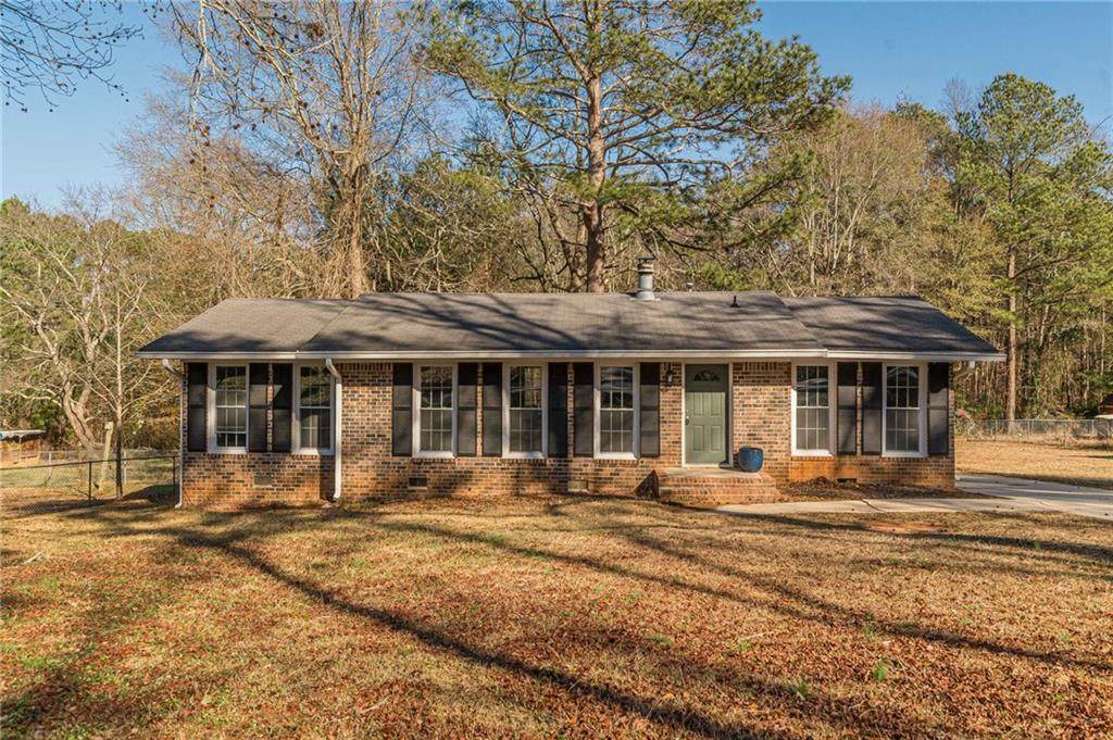 9178 Lakeview Drive - Photo 1