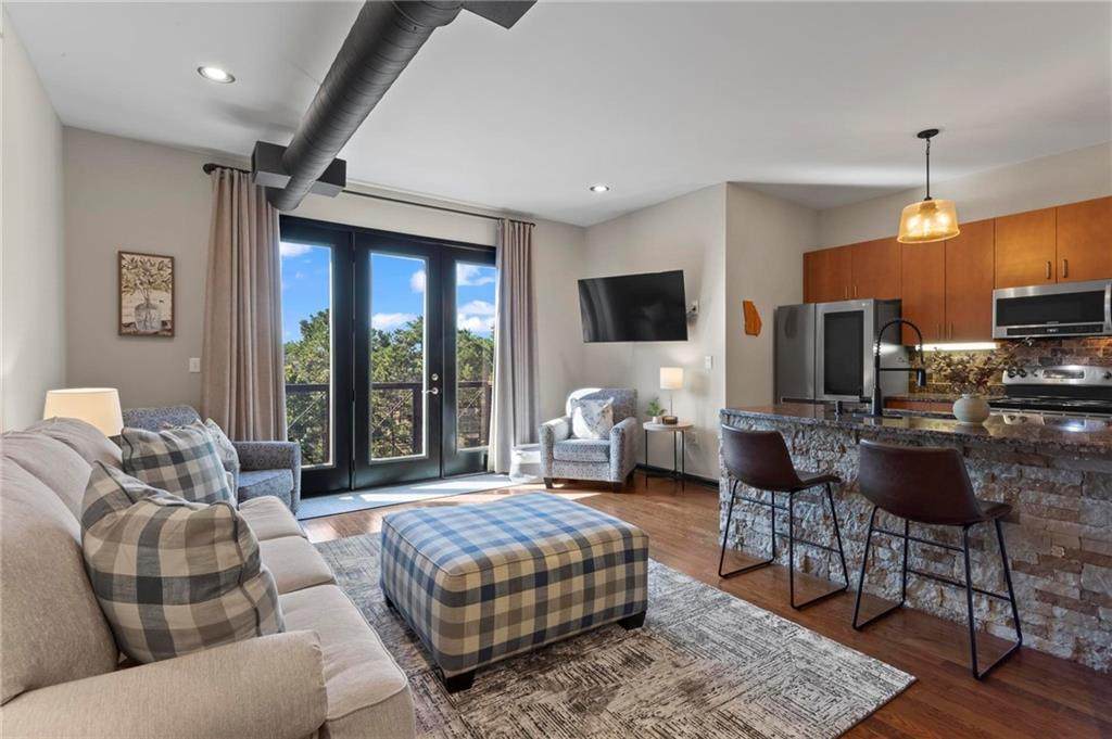 5300 Peachtree Road - Photo 1