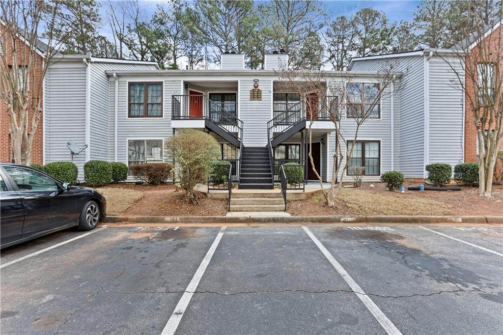 671 Windchase Lane - Photo 1
