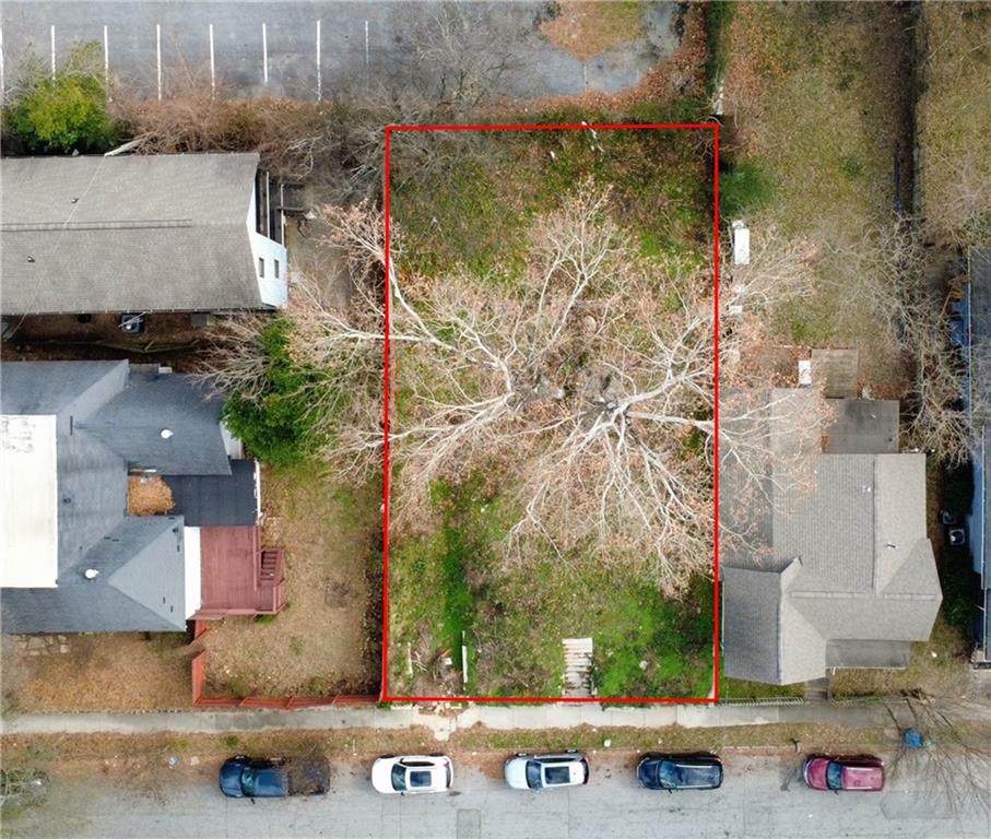 348 Kelly Street - Photo 1