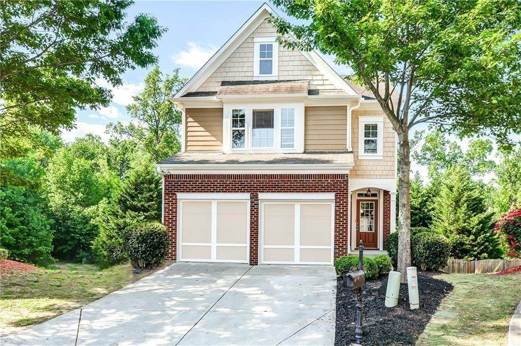 6090 Bentley Way - Photo 1