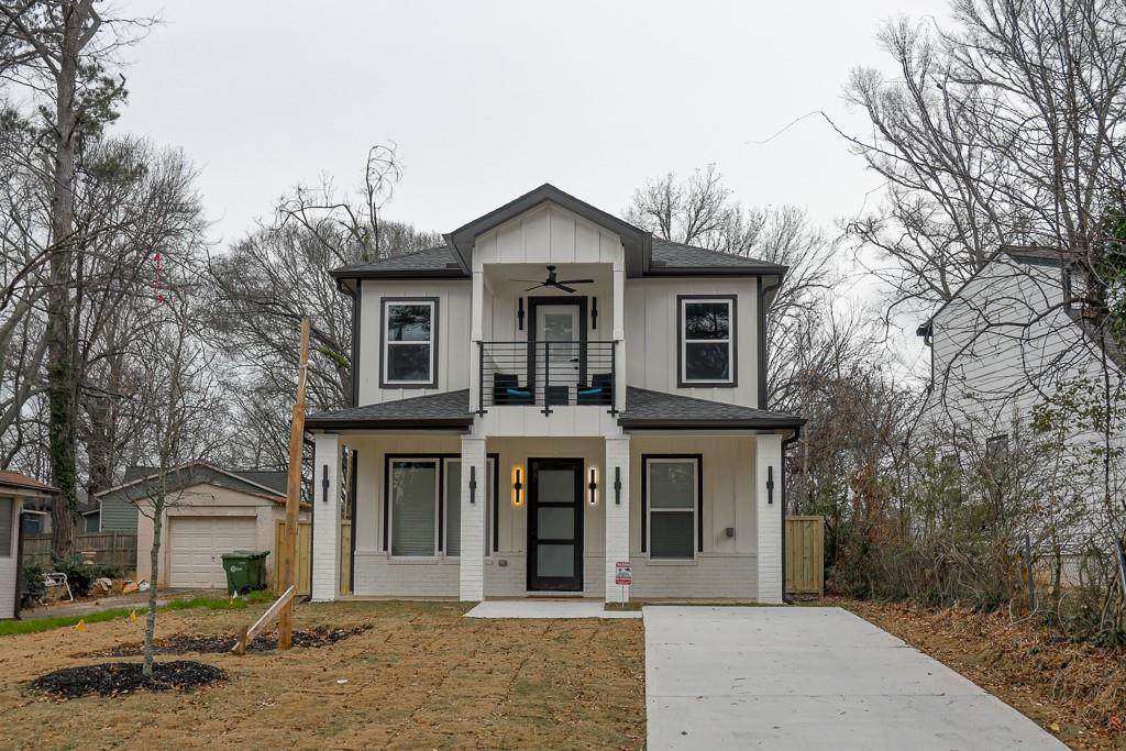 1529 Montreat Place - Photo 1