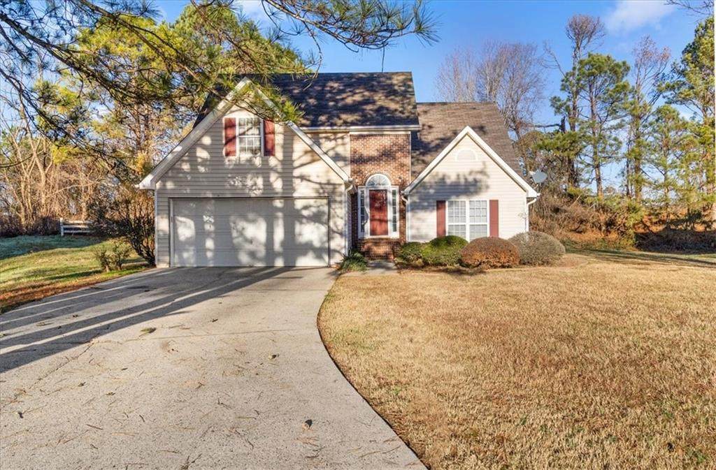 1831 Green Oak Circle - Photo 1