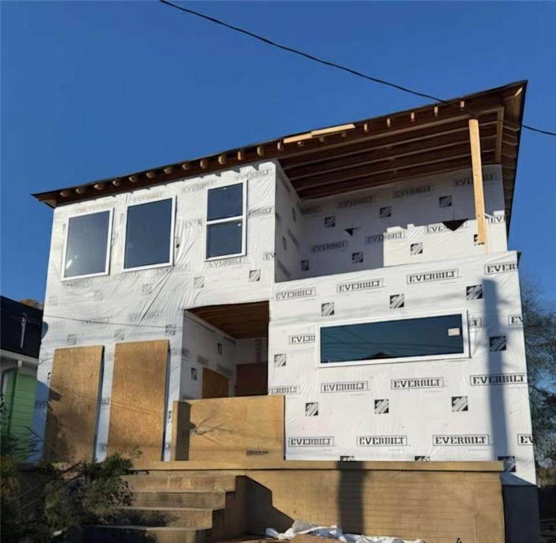 681 Ira Street - Photo 1