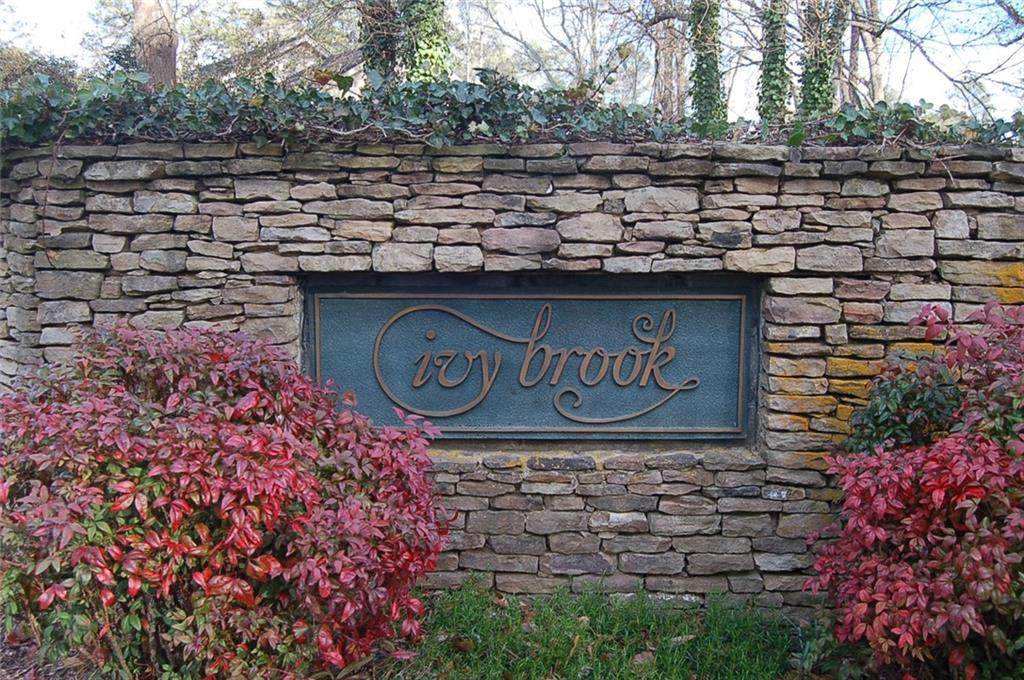 4360 Ivy Lynn Place - Photo 1