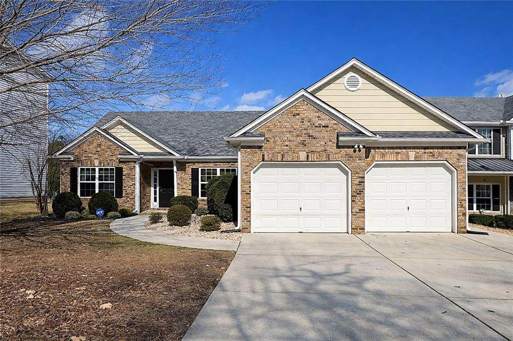 28 Lanier Crossing - Photo 1