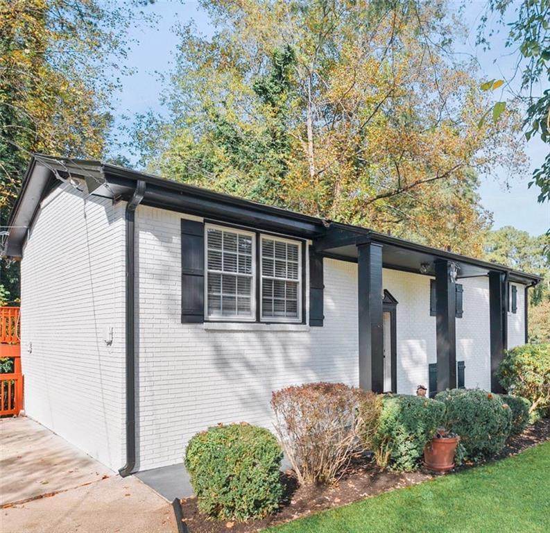 1969 Valley Ridge Drive - Photo 1