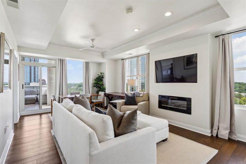 2881 Peachtree Road - Photo 1