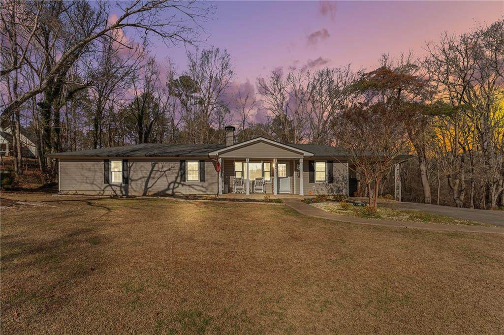 5804 Reinhardt College Parkway - Photo 1