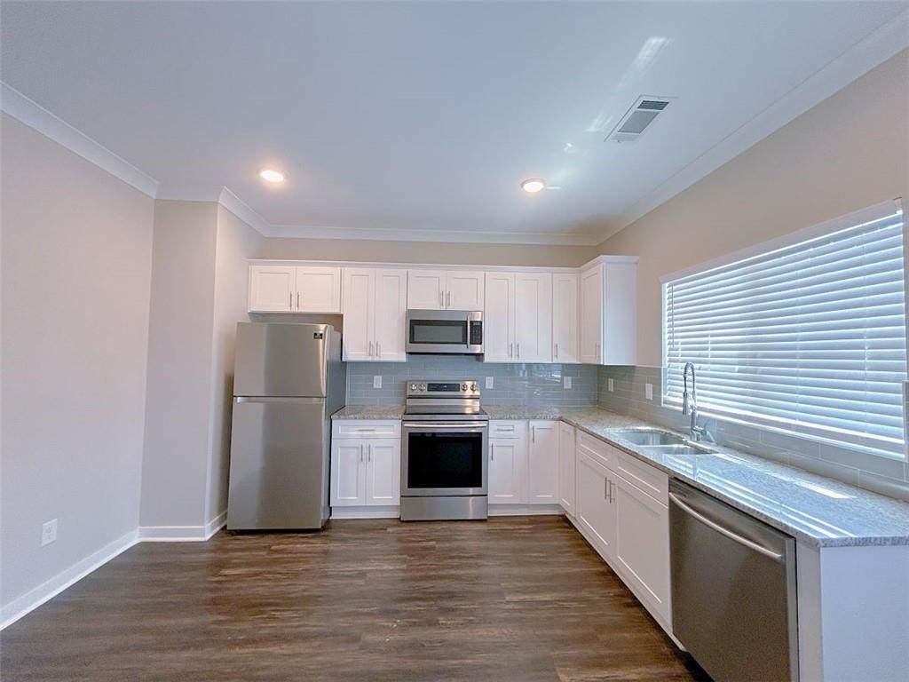 2031 Ocean Dr. Nw - Photo 1