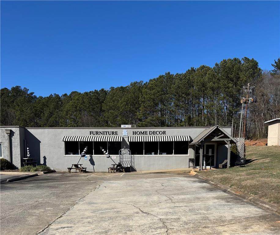 5556 Atlanta Highway - Photo 1