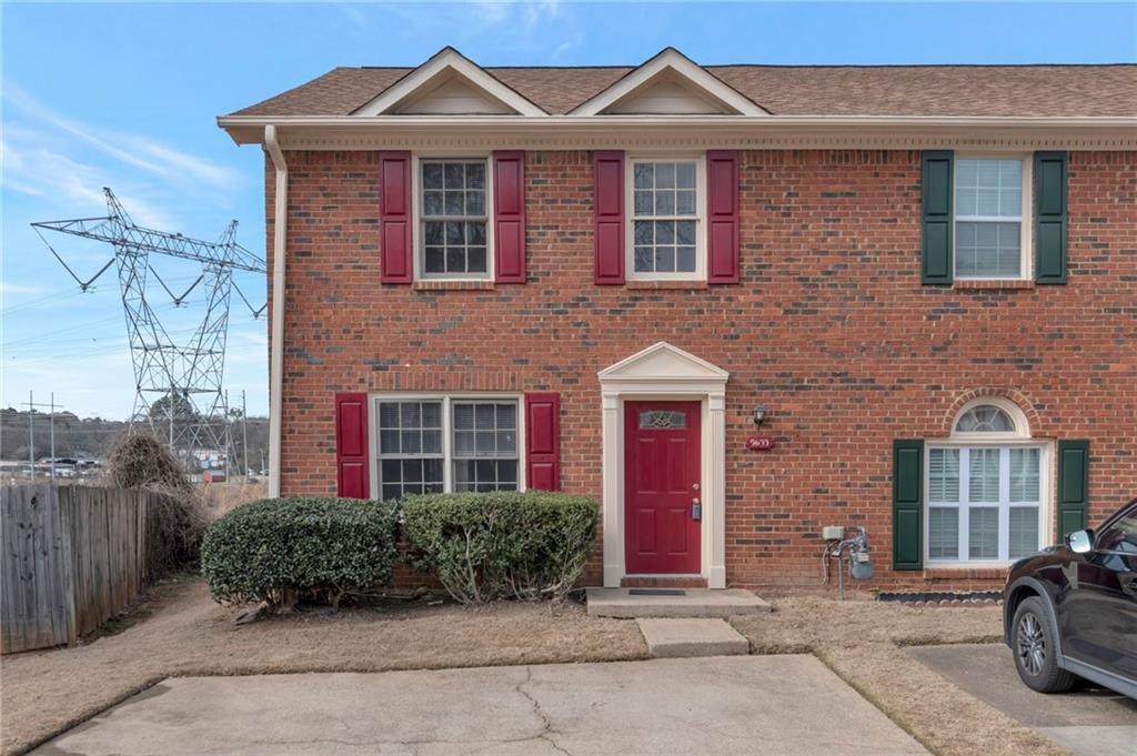 5633 Executive Way - Photo 1