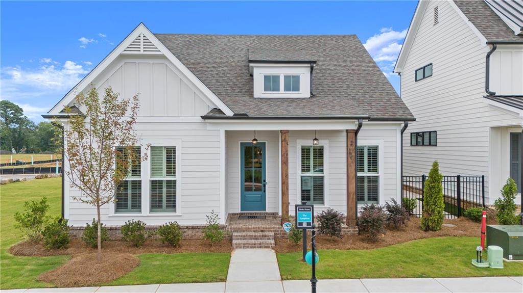 1052 Eastman Court - Photo 1