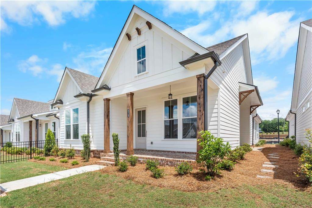 1036 Eastman Court - Photo 1