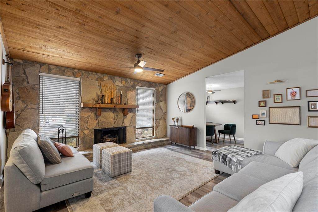 810 Bonnie Glen Drive - Photo 1
