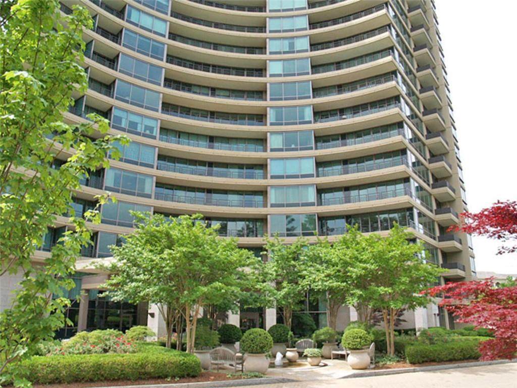 700 Park Regency Place - Photo 1