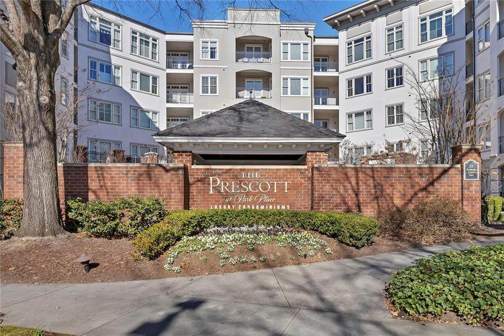 11 Perimeter Center - Photo 1