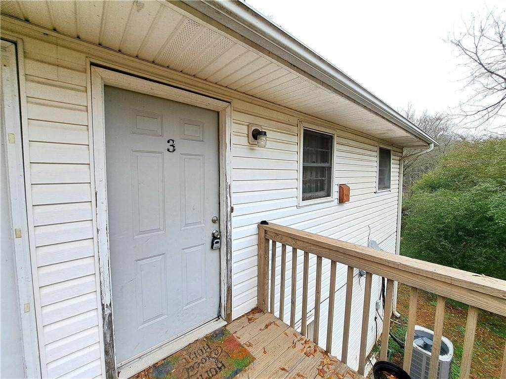 1457 Railroad Avenue - Photo 1
