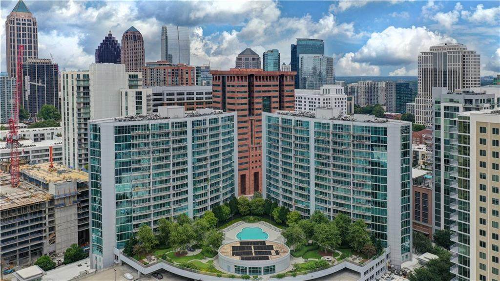 44 Peachtree Place - Photo 1