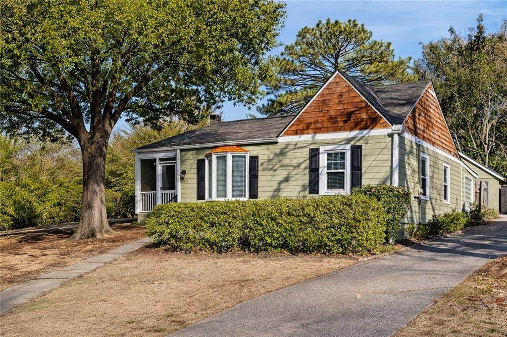 1471 Hawthorne Avenue - Photo 1