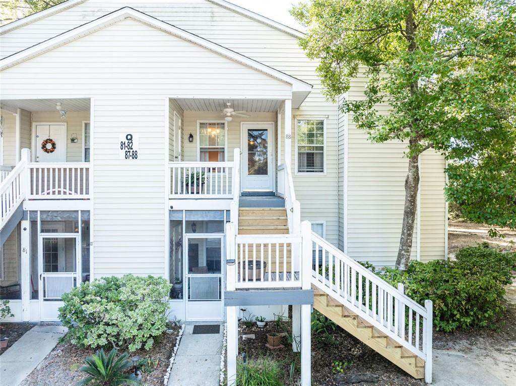2092 Sherwood Drive - Photo 1