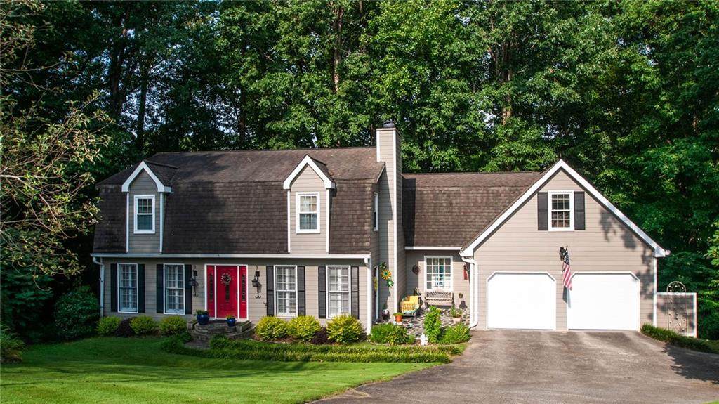4002 Edgewood Court - Photo 1