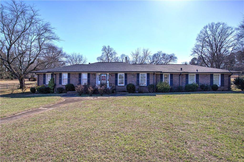 38 Brookwood Drive - Photo 1