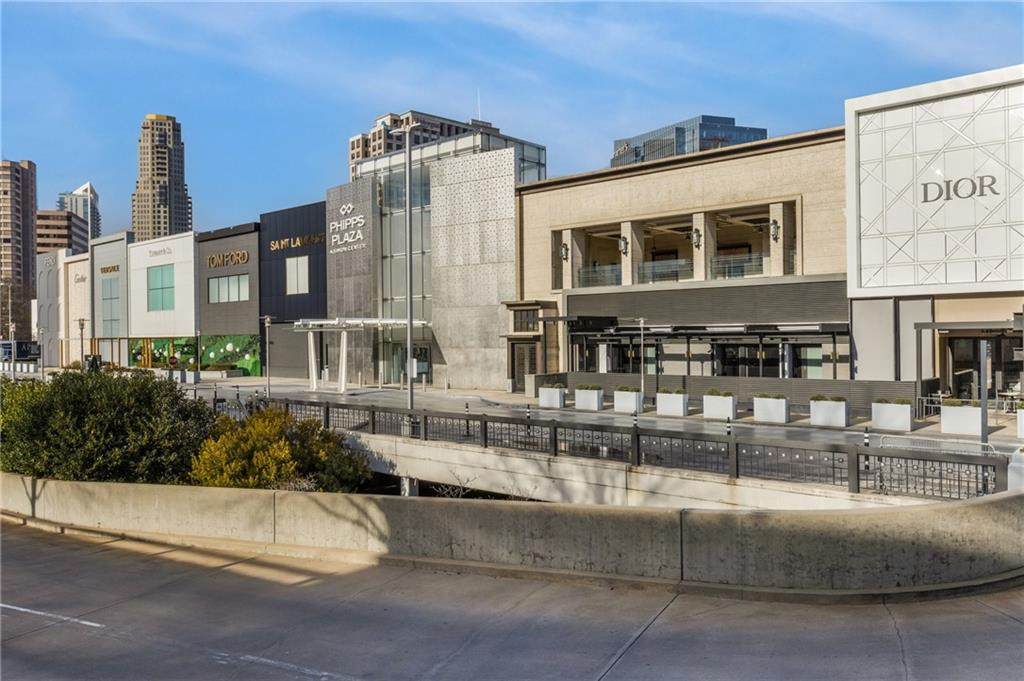 3071 Lenox Road - Photo 1