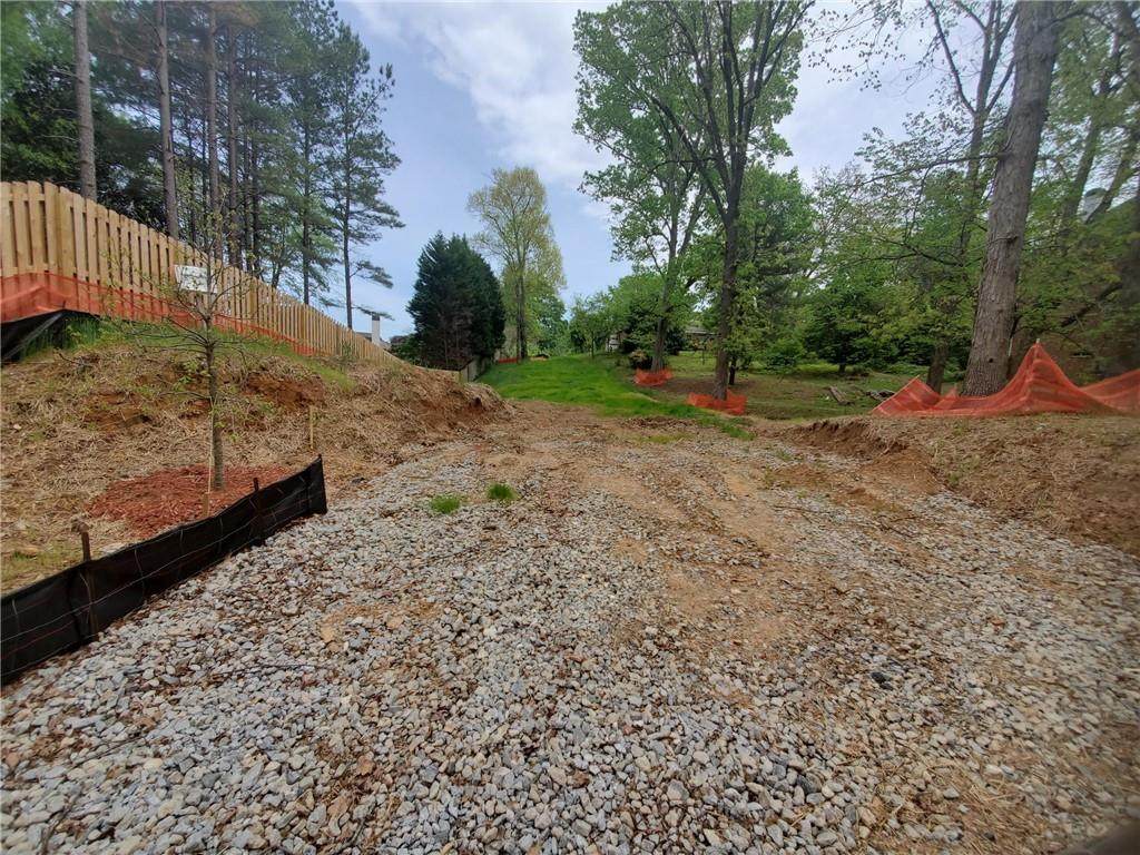 1206 Windsor Parkway - Photo 1