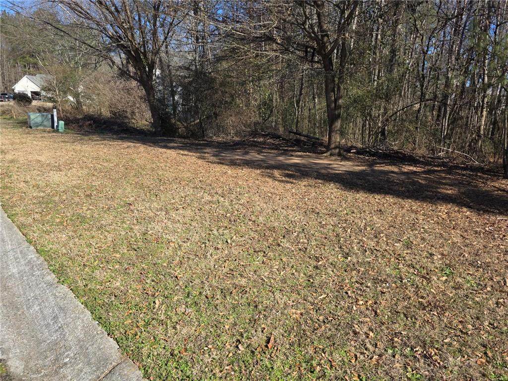 84 Essex Lane - Photo 1