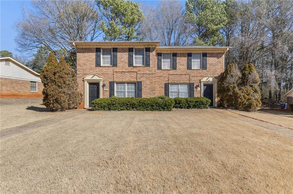 375 Dixie Court - Photo 1