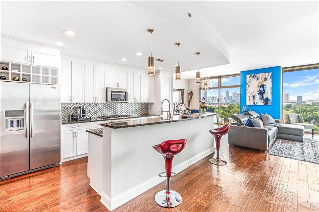 270 17th Street - Photo 1