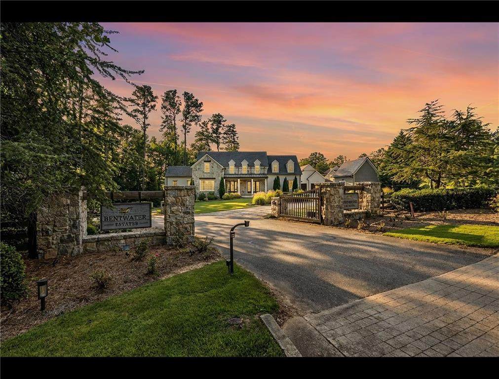 1530 Redd Road - Photo 1