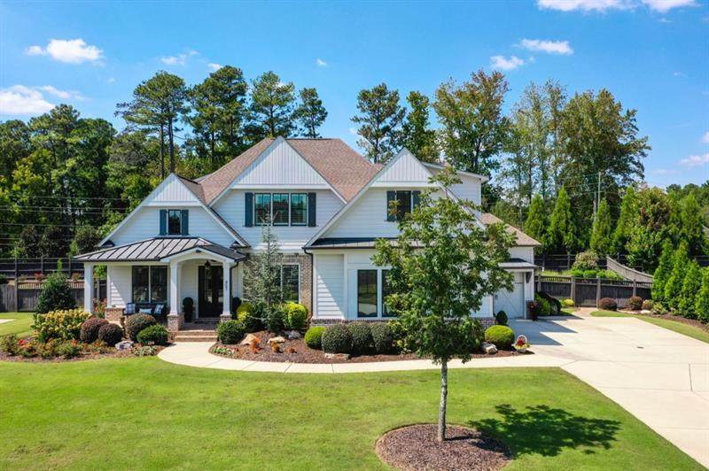 457 Alec Crst - Photo 1