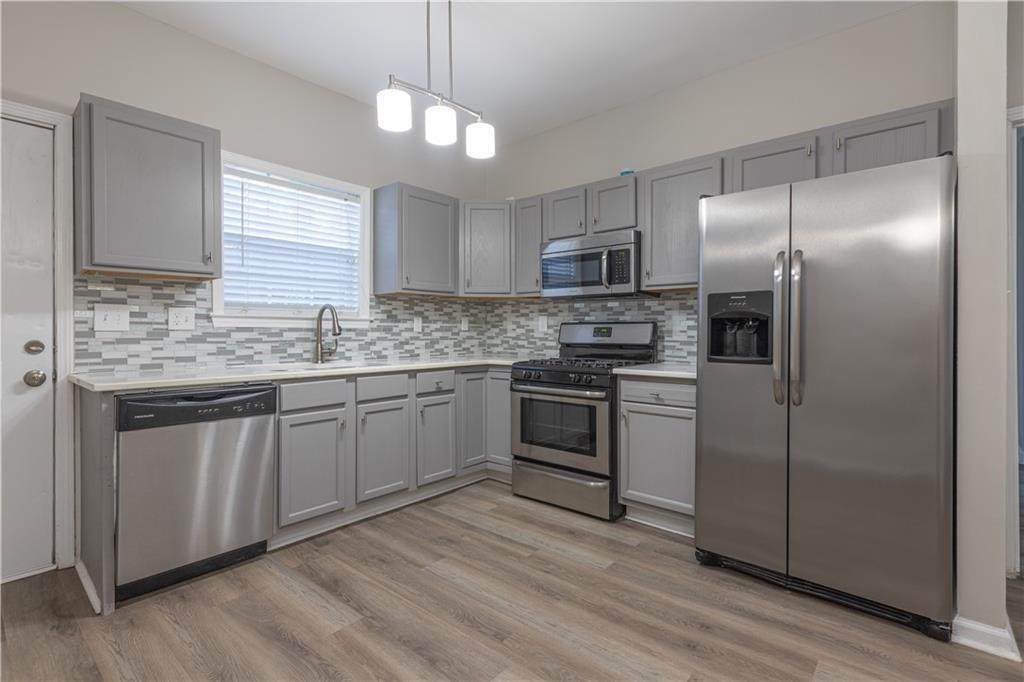 255 Farrington Avenue - Photo 1