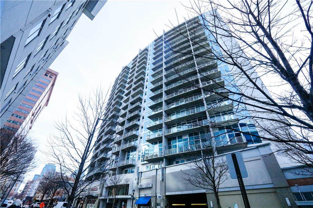 44 Peachtree Place - Photo 1