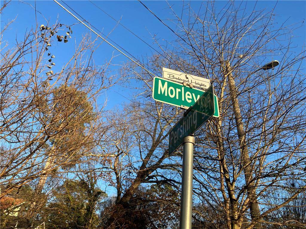 1198 Morley Avenue - Photo 1