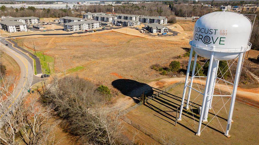 745 Price Drive - Photo 1